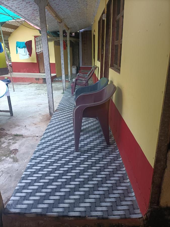 Om D S Cafe 51 & Beach Stay Gokarna  Dış mekan fotoğraf